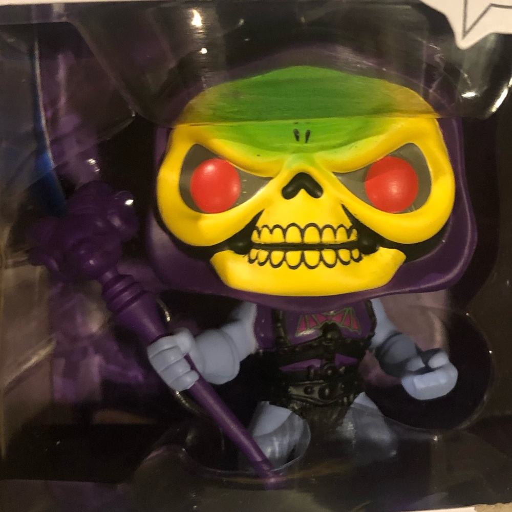 Funko Pop Skeletor Hallmark Ornament Collectible - Picture 5 of 7